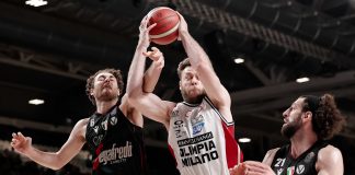 Finale scudetto, l’Olimpia si aggiudica gara 1 contro Bologna.