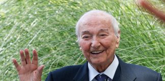 Addio a Piero Angela, inventò la divulgazione scientifica in TV, aveva 93 anni.