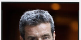 Daniele Silvestri in concerto al Teatro degli Arcimboldi lunedì 14.