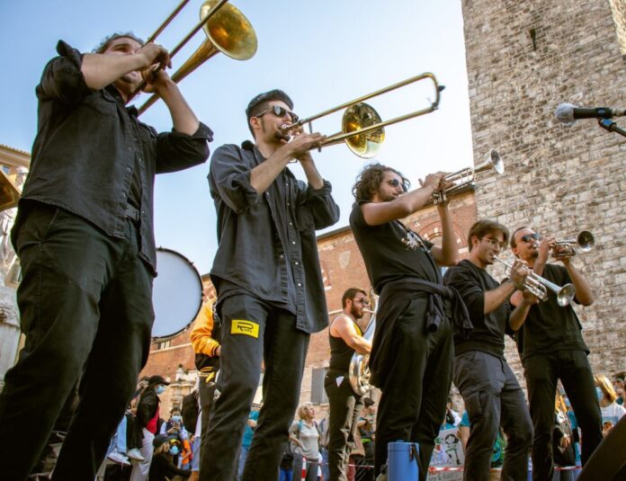 Foto 2 Rusty Brass Band