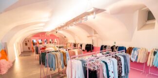 Shein apre nuovo pop up space a Palazzo dei Giureconsulti.