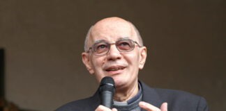 I funerali di Monsignor Stucchi in Duomo.