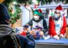 Cene calde in strada con menù speciali in 7 città e pacchi viveri e carrellini della spesa con cibi natalizi per le famiglie: il Natale di Progetto Arca sempre a fianco dei più fragili.