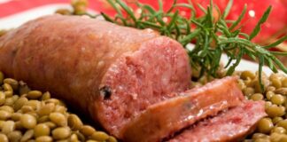 Feste: Cia, inattesa frenata consumi ittici (-30%). Resiste cotechino, prodotto simbolo Capodanno.