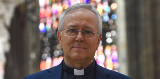 Don Walter Magni nuovo Vicario episcopale per la Vita consacrata.