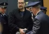 Davide Tutino e Marianna Panico in sostegno ad Alfredo Cospito.
