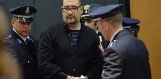 Davide Tutino e Marianna Panico in sostegno ad Alfredo Cospito.