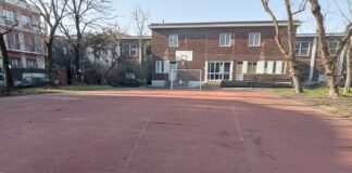 Petizione degli studenti della Scuola Media Da Vinci per sistemare i campetti sportivi e fare sport in sicurezza.