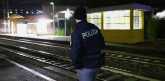 Due giovani travolti ed uccisi da treno in Valtellina.