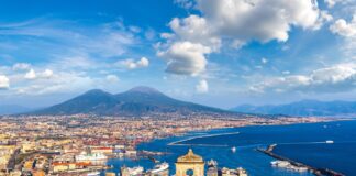 Effetto Marefuori, aumenta la voglia di visitare Napoli,