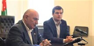La diplomazia abcasa fa appello alla moderazione e al dialogo e rinnova la richiesta della firma di un trattato di pace per scongiurare ogni ipotesi di “secondo fronte” che travolga la Georgia.