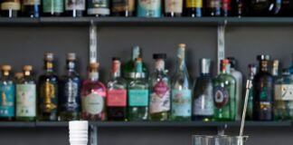 Zafferano 3 Cuochi, elisir digestivo dal gusto unico, perfetto anche da miscelare.