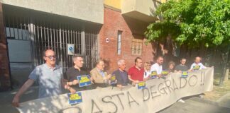 Calvairate, il presidio di FdI: basta banlieue a Milano