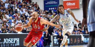 Olimpia alla ventunesima finale della sua storia, chiusa serie in 3 gare a Sassari.