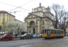Scontro tram-bus turistico in piazza San Gioachimo 4 feriti leggeri.