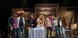 Libertà obbligatoria di Giorgio Gaber, da mercoledì 14 a domenica 25 al Teatro Menotti.