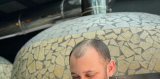 Il pizzaiolo Ciro Di Maio dedica la pizza San Ciro ai detenuti del carcere di Brescia