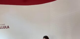 Fondazione Libellula distribuisce più di 60 kit scolastici a bambini e bambine in difficoltà