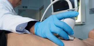 Ecografia del seno e cancro: identificare precocemente segni di tumori per una prevenzione efficace