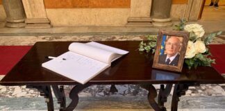 Morte Napolitano, la camera ardente in Senato, domani funerali di Stato laici a Montecitorio
