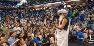Sadhguru ha tenuto a Milano il più grande evento di meditazione mai realizzato in Italia