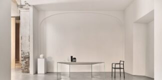Il Tavolo Chiglia di Marmoarredo creato da Stefano Boeri Interiors premiato agli Archiproducts Design Awards