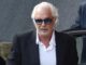 Sicurezza, la denuncia di Briatore: derubato dello zainetto da un extracomunitario, Milano città pericolosa