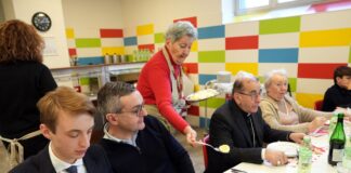 Oltre 250 accolti al Pranzo di Natale di Opera Cardinal Ferrari