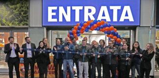 Inaugurato in viale Monza il più grande punto vendita Aldi in Italia
