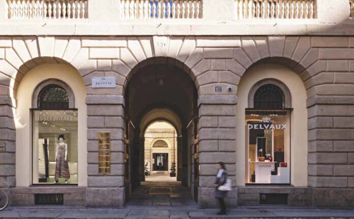 Palazzo Reina_IM_Pagina_09_Immagine_0007