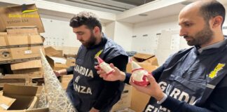 Maxi sequestro GdF di circa cinque quintali di artifici pirotecnici a Monza
