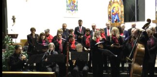 Grande successo e numeroso pubblico a Lainate per gli Ambrosian Chant diretti da Giovanni Scomparin