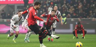 Milan sprecone, il Bologna sorride, è pari a San Siro. Al minuto 16 interruzione per messaggio contro razzismo
