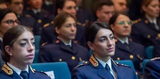 Lavoro, Polizia recluta 196 commissari