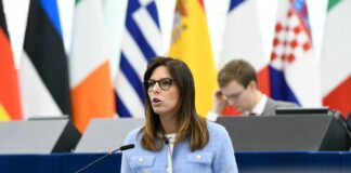 Carne di maiale eliminata dalla mensa scolastica a Lodi, protesta Tovaglieri (Lega): non è integrazione, è disintegrazione