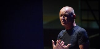 Che ci faccio qui con Domenico Iannacone, 1 e 2 marzo al Teatro Leonardo