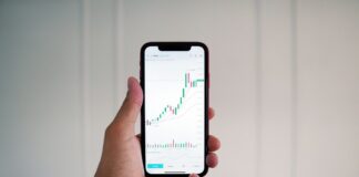 Contratti di investimento finanziario, come siglare legalmente con la Firma Elettronica Semplice
