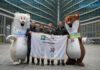 Le mascotte delle Olimpiadi Invernali 2026 Tina e Milo in Regione