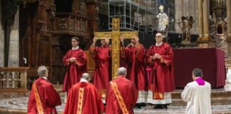 Il Venerdì Santo in Duomo con l’Arcivescovo