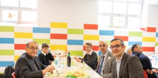 Aumento dei numeri in Opera Cardinal Ferrari che anche quest’anno apre le porte per il Grande Pranzo di Pasqua con l’Arcivescovo Mons. Delpini