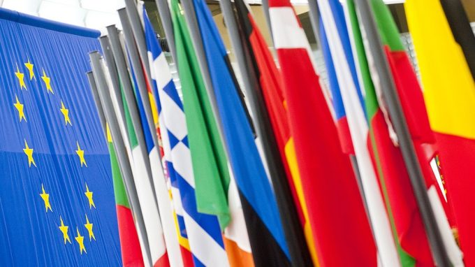 Bandiere-Stati-e-Ue-680x382