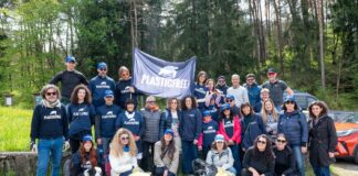 Giornata della Terra, clean up a Clusone con Caffè Borbone, Plastic Free e la campionessa di sci Federica Brignone