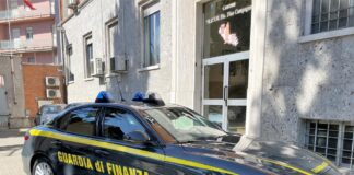 Fatture false, crediti fittizi e riciclaggio, operazione Gdf a Cremona, arresti e sequestro beni