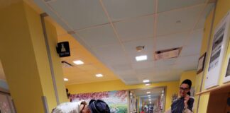 I clown dell’associazione SorridiMi APS in visita ai bimbi del reparto di Cardiochirurgia Pediatrica dell’IRCCS Policlinico San Donato