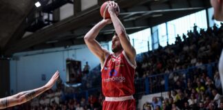 Olimpia di corto muso a Cremona, ma non basta per il primo posto in classifica