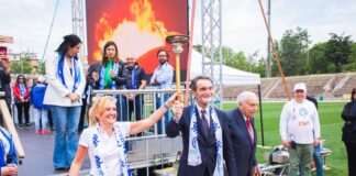 I Trofei di Milano Cortina 2026 accendono l’Arena Civica di Milano