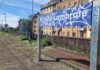 Poliziotto accoltellato a Lambrate, le reazioni: Milano si ispira a Bogotà non solo per la mobilità ma anche per la sicurezza