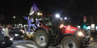 Bergamo, è qui la festa! Trattori in strada per la vittoria dell’Atalanta in Europa League