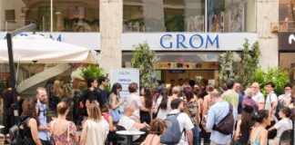 Gelato gratis da Grom se vesti verde o giallo (e le gelaterie diventano palchi per concerti)