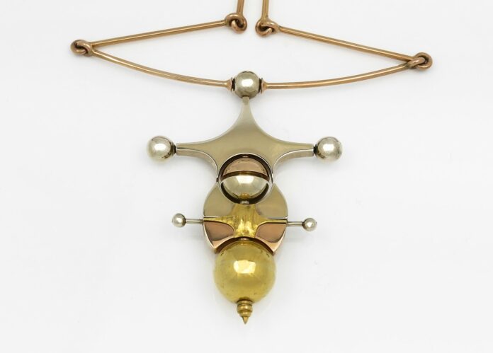 Giò Pomodoro_Sfere meccaniche 1970 Oro puro, Oro rosso, Oro bianco